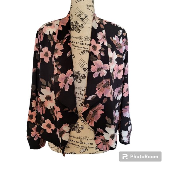 Women's Iris Los Angeles Crepe Crop Waterfall Floral Office Casual Cardi… - Picture 1 of 7